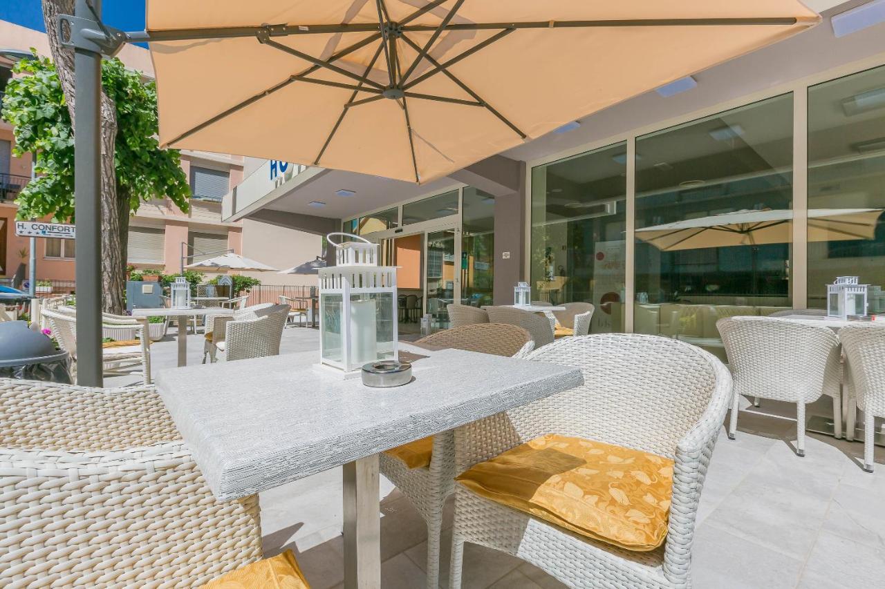 Hotel Confort Rimini Dış mekan fotoğraf